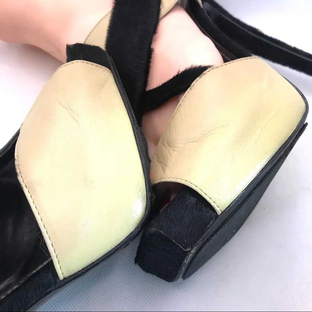 APERLAI PARIS BLACK, GRAY & CREAM COLOR BLOCK LEATHER AND FUR HEELS (38)